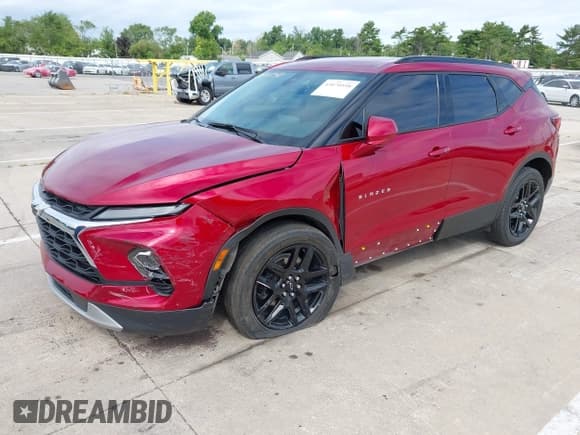 ✅ 2023 Chevrolet Blazer LT • VIN: 3GNKBHR47PS136157 • Lot: 43070598. Listed on IAAI with 49,307 mi. Free auction sales archive from the USA and detailed vehicle history report at DreamBid. Image 17.