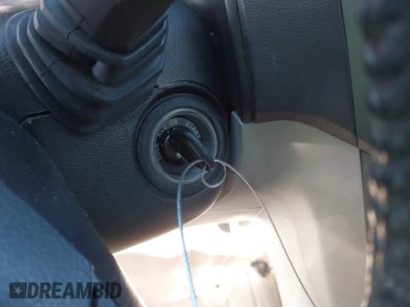 2008 Saturn VUE XR z VIN 3GSCL53748S501086, wystawiony jako IAAI lot #41430851 z przebiegiem Nie podano mil oraz . Historia ofert i sprzedaży dostępna na DreamBid. Obrazek 11.