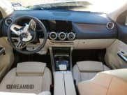 ✅ 2022 Mercedes-Benz GLA 250 • VIN: W1N4N4GB8NJ414428 • Лот: 38218403. Опубликован ранее на Copart с пробегом 7 723 миль. Бесплатный доступ к архиву аукционных продаж из США и подробный отчёт об истории автомобиля на DreamBid. Изображение 8.