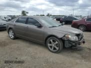 ✅ 2012 Chevrolet Malibu 1LS • VIN: 1G1ZB5E00CF262618 • Lot: 78260944. Wystawiony na Copart z przebiegiem Nie podano. Bezpłatny archiwum sprzedaży aukcyjnych z USA i szczegółowy raport historii pojazdu na DreamBid. Zdjęcie 4.