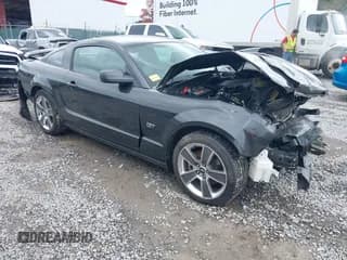 ✅ 2008 Ford Mustang GT Deluxe • VIN: 1ZVHT82H685175733 • Lot: 43274979. Listed on IAAI with 30,231 mi. Free auction sales archive from the USA and detailed vehicle history report at DreamBid. Image 1.