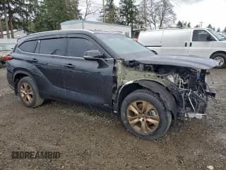 ✅ 2023 Toyota Highlander Hybrid Bronze Edition • VIN: 5TDABRCH9PS132766 • Lot: 93815065. Listed on Copart with 105,793 mi. Free auction sales archive from the USA and detailed vehicle history report at DreamBid. Image 4.