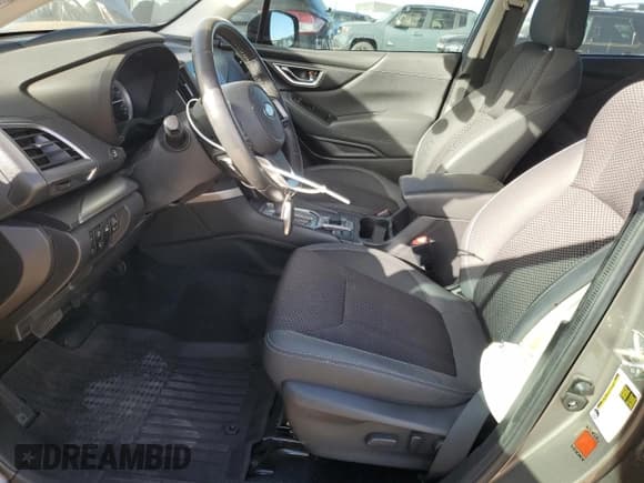 ✅ 2021 Subaru Forester Premium • VIN: JF2SKAJCXMH491915 • Lot: 84996295. Listed on Copart with 42,879 mi. Free auction sales archive from the USA and detailed vehicle history report at DreamBid. Image 7.