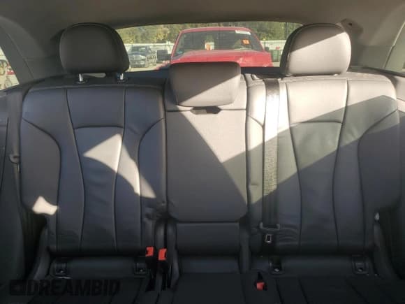 ✅ 2021 Audi Q8 Premium • VIN: WA1AVAF14MD033927 • Lot: 79293024. Listed on Copart with 61,041 mi. Free auction sales archive from the USA and detailed vehicle history report at DreamBid. Image 10.