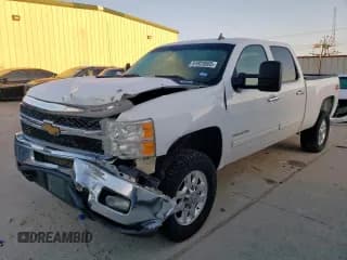 ✅ 2014 Chevrolet Silverado 2500HD LT • VIN: 1GC1KXCG9EF170622 • Лот: 51823865. Опубликован ранее на Copart с пробегом 276 042 миль. Бесплатный доступ к архиву аукционных продаж из США и подробный отчёт об истории автомобиля на DreamBid. Изображение 1.