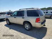 ✅ 2005 Ford Explorer XLT • VIN: 1FMZU73E85ZA18224 • Lot: 55855745. Wystawiony na Copart z przebiegiem Nie podano. Bezpłatny archiwum sprzedaży aukcyjnych z USA i szczegółowy raport historii pojazdu na DreamBid. Zdjęcie 2.