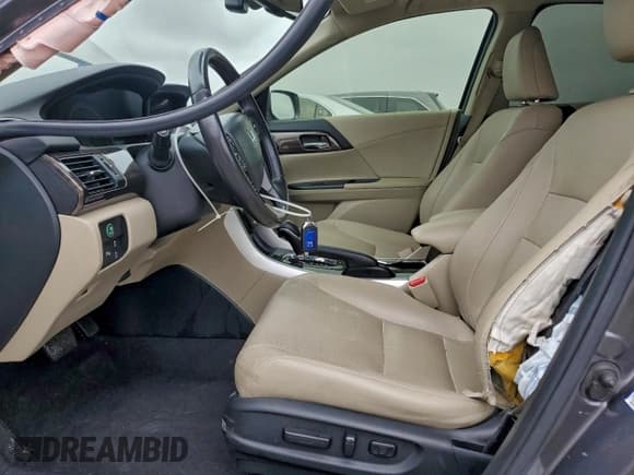 ✅ 2017 Honda Accord Touring • VIN: JHMCR6F75HC022224 • Лот: 94582465. Опубликован ранее на Copart с пробегом 147 307 миль. Бесплатный доступ к архиву аукционных продаж из США и подробный отчёт об истории автомобиля на DreamBid. Изображение 7.