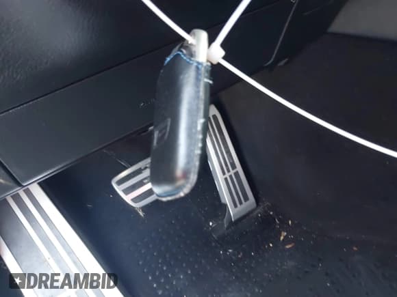 ✅ 2019 Lexus GS F • VIN: JTHBP1BL6KA003000 • Lot: 42263578. Wystawiony na IAAI z przebiegiem 29 500 mil. Bezpłatny archiwum sprzedaży aukcyjnych z USA i szczegółowy raport historii pojazdu na DreamBid. Zdjęcie 11.