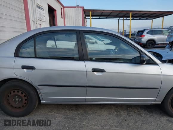 ✅ 2005 Honda Civic DX • VIN: 2HGES15155H539709 • Лот: 41436491. Опубликован ранее на IAAI с пробегом 188 851 миль. Бесплатный доступ к архиву аукционных продаж из США и подробный отчёт об истории автомобиля на DreamBid. Изображение 13.