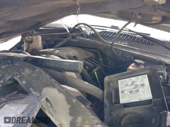 2001 Chevrolet Tahoe LT z VIN 1GNEK13T81R122136, wystawiony jako IAAI lot #42272857 z przebiegiem 216 060 mil mil oraz . Historia ofert i sprzedaży dostępna na DreamBid. Obrazek 10.