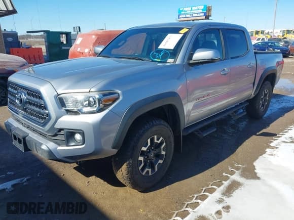 ✅ 2017 Toyota Tacoma SR5 • VIN: 3TMCZ5AN7HM054110 • Lot: 41587472. Listed on IAAI with 81,628 mi. Free auction sales archive from the USA and detailed vehicle history report at DreamBid. Image 2.