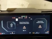 ✅ 2025 Kia Carnival SX • VIN: KNDNE5K33S6467800 • Lot: 41624780. Listed on IAAI with 4,456 mi. Free auction sales archive from the USA and detailed vehicle history report at DreamBid. Image 7.