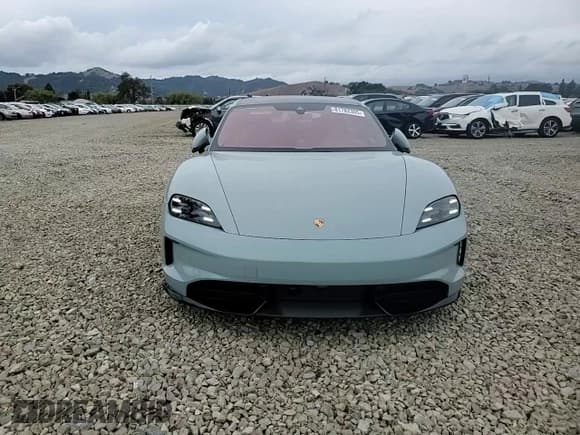 ✅ 2025 Porsche Taycan 4S • VIN: WP0AB2Y10SSA41603 • Lot: 81782305. Listed on Copart with 5,909 mi. Free auction sales archive from the USA and detailed vehicle history report at DreamBid. Image 13.