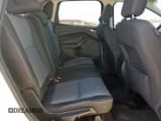 ✅ 2018 Ford Escape SE • VIN: 1FMCU9GD0JUC78448 • Lot: 85408185. Wystawiony na Copart z przebiegiem 55 779 mil. Bezpłatny archiwum sprzedaży aukcyjnych z USA i szczegółowy raport historii pojazdu na DreamBid. Zdjęcie 10.