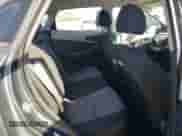 2019 Hyundai Kona SE с VIN KM8K1CAA5KU285011, выставлен на аукционе Copart как лот 40510963 с пробегом 76 784 миль миль и . История ставок и продаж доступна на DreamBid. Изображение 11.