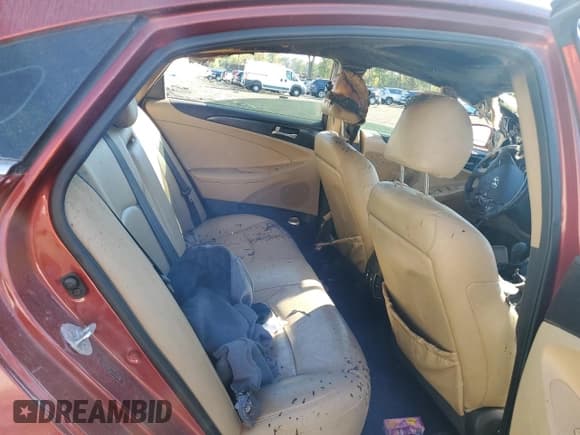 ✅ 2012 Hyundai Sonata Limited • VIN: 5NPEC4ACXCH486689 • Лот: 85666715. Опубликован ранее на Copart с пробегом Не указан. Бесплатный доступ к архиву аукционных продаж из США и подробный отчёт об истории автомобиля на DreamBid. Изображение 10.