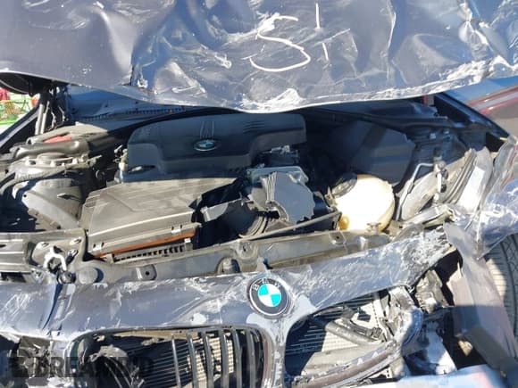 ✅ 2015 BMW 3 Series 328i • VIN: WBA3A5G53FNS84578 • Lot: 43720863. Wystawiony na IAAI z przebiegiem 79 950 mil. Bezpłatny archiwum sprzedaży aukcyjnych z USA i szczegółowy raport historii pojazdu na DreamBid. Zdjęcie 10.