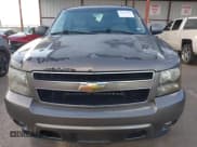 ✅ 2011 Chevrolet Tahoe LT • VIN: 1GNSKBE04BR327045 • Lot: 43503823. Wystawiony na IAAI z przebiegiem 165 854 mil. Bezpłatny archiwum sprzedaży aukcyjnych z USA i szczegółowy raport historii pojazdu na DreamBid. Zdjęcie 12.