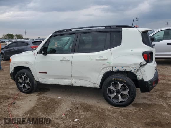✅ 2020 Jeep Renegade Trailhawk • VIN: ZACNJBC14LPL73928 • Лот: 71858865. Опубликован ранее на Copart с пробегом 59 395 миль. Бесплатный доступ к архиву аукционных продаж из США и подробный отчёт об истории автомобиля на DreamBid. Изображение 2.