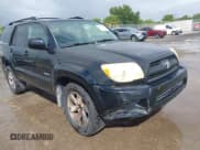 ✅ 2008 Toyota 4Runner Limited • VIN: JTEZU17R98K021351 • Лот: 43403310. Опубликован ранее на IAAI с пробегом 235 589 миль. Бесплатный доступ к архиву аукционных продаж из США и подробный отчёт об истории автомобиля на DreamBid. Изображение 6.