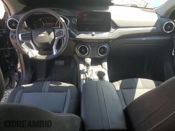 ✅ 2023 Chevrolet Blazer LT • VIN: 3GNKBHR40PS142219 • Lot: 69676185. Listed on Copart with 33,265 mi. Free auction sales archive from the USA and detailed vehicle history report at DreamBid. Image 8.