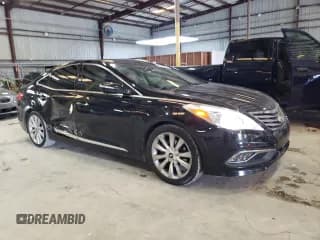 ✅ 2017 Hyundai Azera Limited • VIN: KMHFH4JG3HA583140 • Лот: 86318055. Опубликован ранее на Copart с пробегом 70 602 миль. Бесплатный доступ к архиву аукционных продаж из США и подробный отчёт об истории автомобиля на DreamBid. Изображение 4.