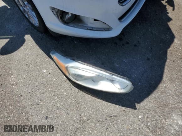 ✅ 2014 Ford Fiesta Titanium • VIN: 3FADP4FJXEM240963 • Lot: 66892115. Wystawiony na Copart z przebiegiem Nie podano. Bezpłatny archiwum sprzedaży aukcyjnych z USA i szczegółowy raport historii pojazdu na DreamBid. Zdjęcie 12.