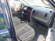 ✅ 2005 Dodge Durango SLT • VIN: 1D4HB48N75F553353 • Лот: 43370142. Опубликован ранее на IAAI с пробегом 171 244 миль. Бесплатный доступ к архиву аукционных продаж из США и подробный отчёт об истории автомобиля на DreamBid. Изображение 5.