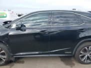 ✅ 2022 Lexus RX 450h • VIN: 2T2HGMDA0NC088761 • Lot: 43259127. Wystawiony na IAAI z przebiegiem 50 884 mil. Bezpłatny archiwum sprzedaży aukcyjnych z USA i szczegółowy raport historii pojazdu na DreamBid. Zdjęcie 15.