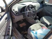 ✅ 2017 Hyundai Accent Value Edition • VIN: KMHCT4AE6HU364963 • Лот: 75344344. Опубликован ранее на Copart с пробегом Не указан. Бесплатный доступ к архиву аукционных продаж из США и подробный отчёт об истории автомобиля на DreamBid. Изображение 8.