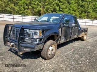 ✅ 2021 Ford F-350 XL • VIN: 1FT8W3DT6MEC06679 • Lot: 82144145. Listed on Copart with 141,174 mi. Free auction sales archive from the USA and detailed vehicle history report at DreamBid. Image 1.