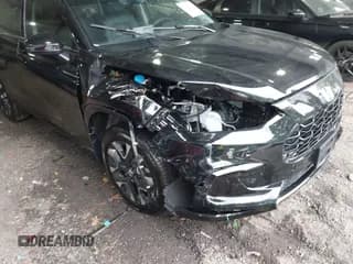 ✅ 2026 Honda HR-V EX-L • VIN: 3CZRZ1H74TM700104 • Lot: 43423849. Wystawiony na IAAI z przebiegiem 4 923 mil. Bezpłatny archiwum sprzedaży aukcyjnych z USA i szczegółowy raport historii pojazdu na DreamBid. Zdjęcie 6.