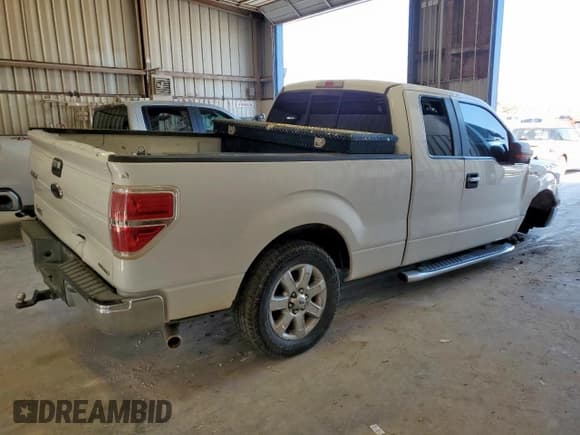 ✅ 2014 Ford F-150 XL • VIN: 1FTEX1CM2EKD10118 • Lot: 85294055. Listed on Copart with 171,660 mi. Free auction sales archive from the USA and detailed vehicle history report at DreamBid. Image 3.