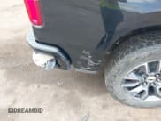 ✅ 2020 Chevrolet Silverado 1500 RST • VIN: 3GCUYEEL1LG307428 • Lot: 43101551. Listed on IAAI with 85,231 mi. Free auction sales archive from the USA and detailed vehicle history report at DreamBid. Image 17.