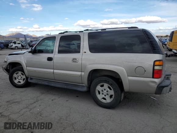 ✅ 2004 Chevrolet Suburban LT • VIN: 3GNEC16T94G149696 • Лот: 48509425. Опубликован ранее на Copart с пробегом 238 666 миль. Бесплатный доступ к архиву аукционных продаж из США и подробный отчёт об истории автомобиля на DreamBid. Изображение 2.