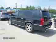 2009 Chevrolet Suburban LTZ с VIN 1GNFK36349R294901, выставлен на аукционе IAAI как лот 42160500 с пробегом 178 800 миль миль и . История ставок и продаж доступна на DreamBid. Изображение 3.