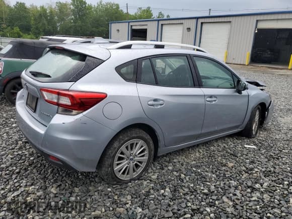 ✅ 2018 Subaru Impreza Premium • VIN: 4S3GTAB68J3743485 • Lot: 67056795. Wystawiony na Copart z przebiegiem Nie podano. Bezpłatny archiwum sprzedaży aukcyjnych z USA i szczegółowy raport historii pojazdu na DreamBid. Zdjęcie 3.