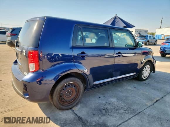 ✅ 2015 Scion xB • VIN: JTLZE4FE2FJ068066 • Lot: 86481335. Wystawiony na Copart z przebiegiem Nie podano. Bezpłatny archiwum sprzedaży aukcyjnych z USA i szczegółowy raport historii pojazdu na DreamBid. Zdjęcie 3.