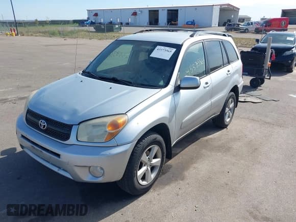 ✅ 2005 Toyota RAV4 • VIN: JTEGD20V950079424 • Lot: 43373565. Wystawiony na IAAI z przebiegiem 152 975 mil. Bezpłatny archiwum sprzedaży aukcyjnych z USA i szczegółowy raport historii pojazdu na DreamBid. Zdjęcie 17.