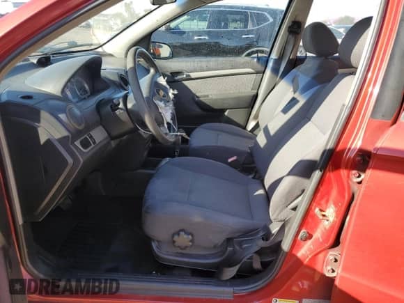 2007 Chevrolet Aveo LS z VIN KL1TD56617B132202, wystawiony jako Copart lot #85107924 z przebiegiem 144 002 mil mil oraz Szkoda całkowita • Salvage title. Historia ofert i sprzedaży dostępna na DreamBid. Obrazek 7.