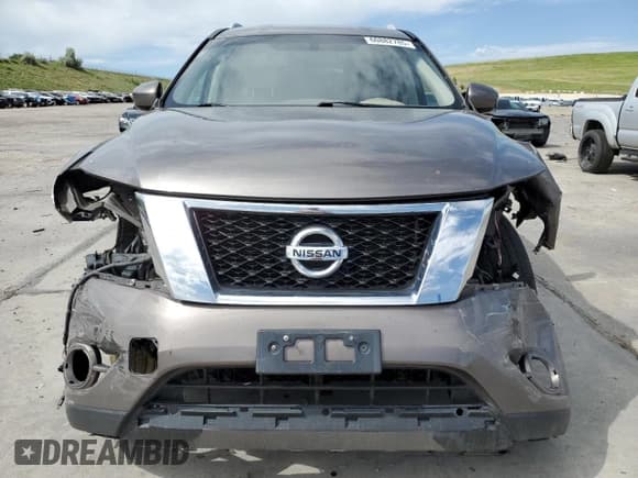 ✅ 2014 Nissan Pathfinder SV • VIN: 5N1AR2MM8EC674577 • Lot: 60882785. Listed on Copart with 142,534 mi. Free auction sales archive from the USA and detailed vehicle history report at DreamBid. Image 5.