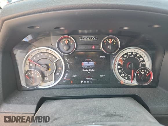 ✅ 2017 Ram 1500 Sport • VIN: 1C6RR7MT8HS616840 • Lot: 85175815. Wystawiony na Copart z przebiegiem 88 487 mil. Bezpłatny archiwum sprzedaży aukcyjnych z USA i szczegółowy raport historii pojazdu na DreamBid. Zdjęcie 9.