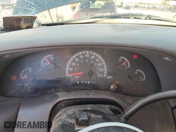 ✅ 2002 Ford F-150 XL • VIN: 1FTRX17W72KA30199 • Lot: 92919805. Wystawiony na Copart z przebiegiem Nie podano. Bezpłatny archiwum sprzedaży aukcyjnych z USA i szczegółowy raport historii pojazdu na DreamBid. Zdjęcie 9.