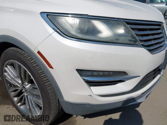✅ 2015 Lincoln MKC • VIN: 5LMTJ2AH3FUJ20590 • Lot: 42986142. Wystawiony na IAAI z przebiegiem 156 820 mil. Bezpłatny archiwum sprzedaży aukcyjnych z USA i szczegółowy raport historii pojazdu na DreamBid. Zdjęcie 6.