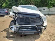 ✅ 2016 Toyota Tundra SR5 • VIN: 5TFEM5F1XGX101409 • Лот: 71789505. Опубликован ранее на Copart с пробегом 195 506 миль. Бесплатный доступ к архиву аукционных продаж из США и подробный отчёт об истории автомобиля на DreamBid. Изображение 5.