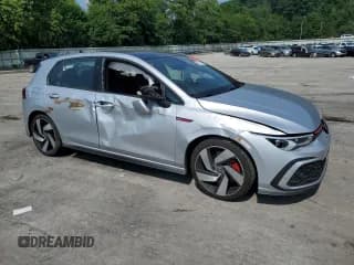 ✅ 2022 Volkswagen Golf GTI SE • VIN: WVWN87CD3NW125990 • Лот: 59822194. Опубликован ранее на Copart с пробегом 37 573 миль. Бесплатный доступ к архиву аукционных продаж из США и подробный отчёт об истории автомобиля на DreamBid. Изображение 4.