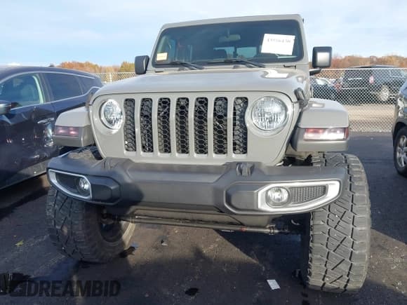 ✅ 2021 Jeep Gladiator Willys • VIN: 1C6HJTAG1ML536240 • Lot: 43556430. Listed on IAAI with 56,152 mi. Free auction sales archive from the USA and detailed vehicle history report at DreamBid. Image 12.