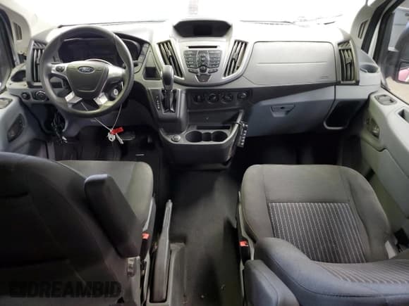 ✅ 2019 Ford Transit Passenger XL • VIN: 1FBZX2YM1KKA63206 • Lot: 51439555. Listed on Copart with 71,808 mi. Free auction sales archive from the USA and detailed vehicle history report at DreamBid. Image 8.