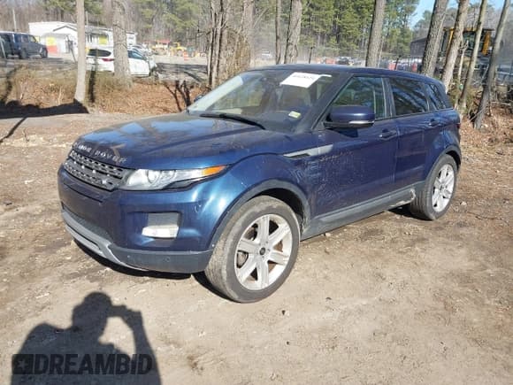 ✅ 2013 Land Rover Range Rover Evoque Pure Premium • VIN: SALVR2BG9DH843731 • Лот: 41628124. Опубликован ранее на IAAI с пробегом 132 089 миль. Бесплатный доступ к архиву аукционных продаж из США и подробный отчёт об истории автомобиля на DreamBid. Изображение 2.