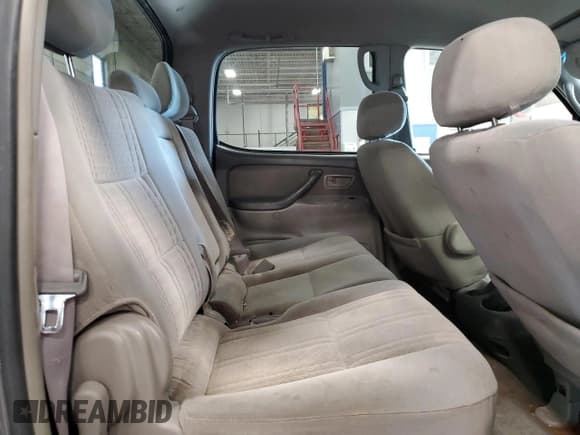 ✅ 2004 Toyota Tundra SR5 • VIN: 5TBET341X4S446721 • Lot: 90633295. Listed on Copart with 209,018 mi. Free auction sales archive from the USA and detailed vehicle history report at DreamBid. Image 10.